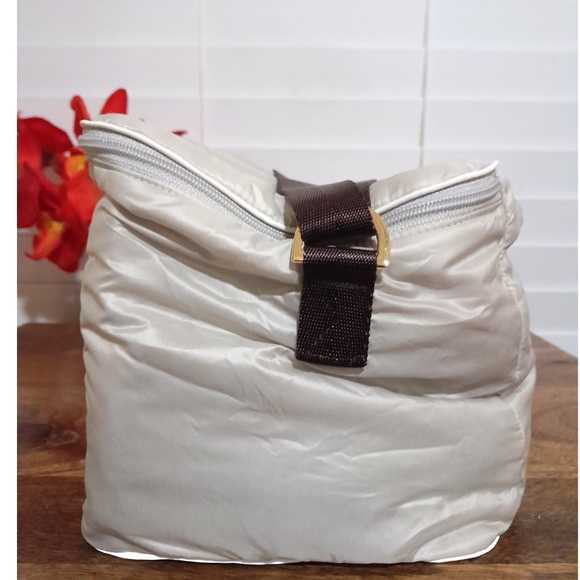 MaxMara The‎ Cube Minimalist Lightweight Neutral Color  Bag 6"W×6"H - Picture 3 of 9